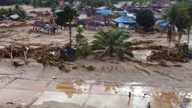 বন্যা ও ভূমিধসে বিপর্যস্ত এশিয়ার ৪ দেশ, প্রাণহানি ১৩৫০