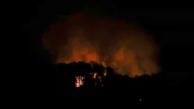 ট্রাম্পের হামলার নির্দেশের পর ভেনেজুয়েলায় একাধিক বিস্ফোরণ, জরুরি অবস্থা জারি