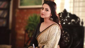পরী মণিকে অকথ্য ভাষায় গালিগালাজ, গুলি করে হত্যার হুমকি!