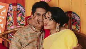 আমার ছেলের হাঁটুর ওপর দাঁড়িয়ে গলা টিপে ধরে রেখেছিল: মনিরা মিঠু