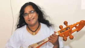 &lsquo;নিরাপত্তা নিয়ে শঙ্কা নেই&rsquo;, ভাইরাল সেই ছবির প্রসঙ্গে বাউল শফি মণ্ডল