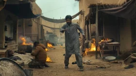 আমেরিকা-কানাডার ৫৮ হলে &lsquo;দম&rsquo;