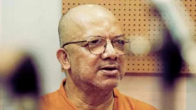 &lsquo;আমি তৃণমূলপন্থী নই&rsquo;, ভিন্ন সুরে বিস্ফোরক কবীর সুমন