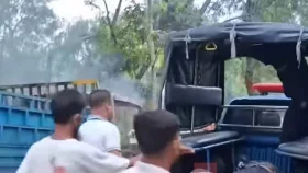 গাজীপুরে গরু চোর সন্দেহে ৩ জনকে পিটিয়ে হত্যা