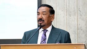 জরুরি সংবাদ সম্মেলন ডেকেছেন স্পিকার