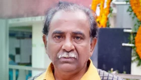 সড়ক দুর্ঘটনায় আহত নির্মাতা এফ আই মানিক