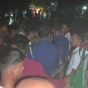 লক্ষ্মীপুরে ট্রাক-সিএনজির সংঘর্ষে আহত ৭