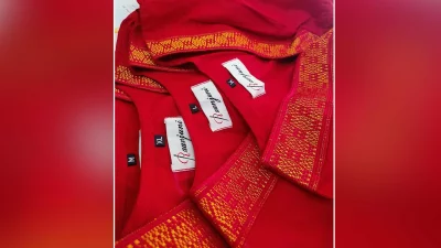 কোমর তাঁতের লেইস আর সুতির কম্বিনেশনের জামা। ছবি: রানজুনি এর সৌজন্যে