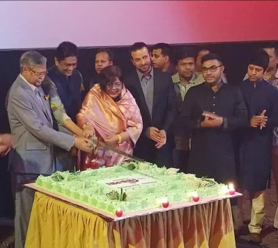 রাষ্ট্রপতির সহধর্মিণী ড. রেবেকা সুলতানার জন্মদিনের কেক কাটা হয় এদিন। ছবি: ফেসবুক থেকে নেওয়া