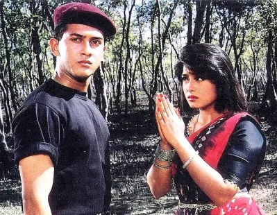 কেয়ামত থেকে কেয়ামত ছবির দৃশ্যে সালমান-মৌসুমী। ছবি: সংগৃহীত