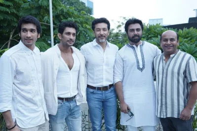 শান্তনু মহেশ্বরী, ইন্দ্রজিৎ বোস, টোটা রায়চৌধুরী, অপূর্ব, অনির্বাণ চক্রবর্তী