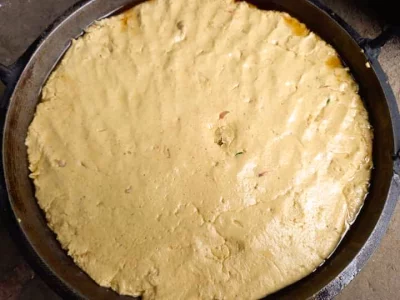 In this way, put the yeast in the pan and put it in the oven.  Photo: Sweet Azad
