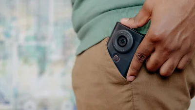 The Canon PowerShot V10 is pocket-friendly.  Photo: Canon