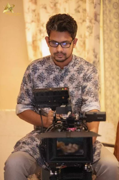 পরিচালক অনিক। ছবি: ফেসবুক থেকে নেওয়া