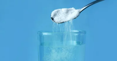 Salt-water is good for eye allergies.  Photo: Pexels
