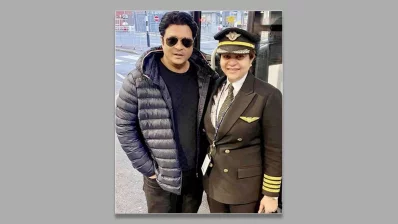 অভিনেতা ফেরদৌস ও তাঁর স্ত্রী পাইলট তানিয়া রেজা। ছবি: সংগৃহীত