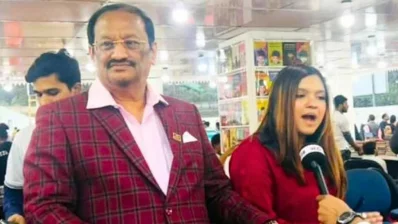 বইমেলায় তিশা-মুশতাক দম্পতি। ছবি: সংগৃহীত