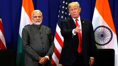 ভারতের প্রধানমন্ত্রী নরেন্দ্র মোদি ও আমেরিকার সাবেক প্রেসিডেন্ট ডোনাল্ড ট্রাম্প। ছবি: রয়টার্স