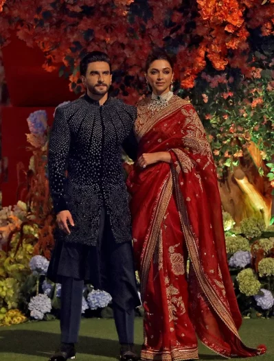 অনন্ত&ndash;রাধিকার এনগেজমেন্ট পার্টিতে উপস্থিত ছিলেন রণবীর ও দীপিকা। ছবি: রয়টার্স