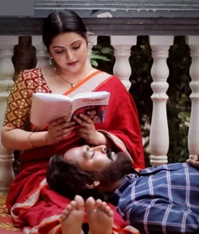 পরী ও ইমরানের সুখের দিনগুলি। ছবি: হইচই