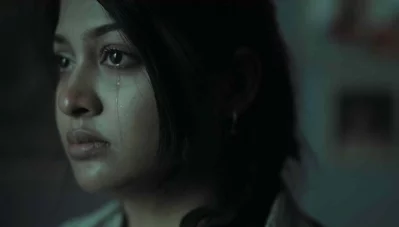 একটি দৃশ্যে সারিকা সাবরিন। ছবি: চরকি