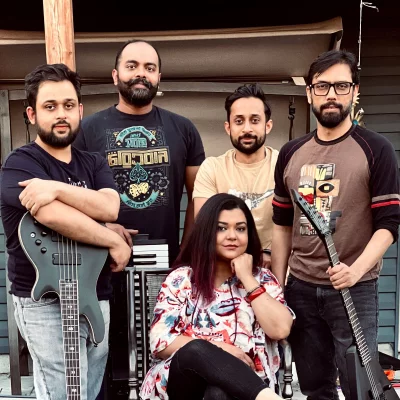 অপার্থিবের সদস্যরা কানাডায় বসবাস করছেন। ছবি: ব্যান্ডটির সৌজন্যে