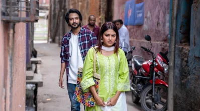নাটকটির একটি দৃশ্যে ইয়াশ-তটিনী। ছবি: নির্মাতার সৌজন্যে