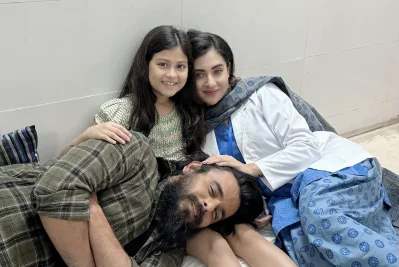 সিয়াম, নৈঋতা ও বুবলী। ছবি: ফেসবুক থেকে নেওয়া