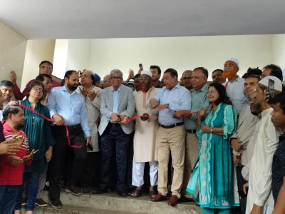 বাংলাদেশ ফেডারেল সাংবাদিক ইউনিয়ন- বিএফইউজে ও ঢাকা সাংবাদিক ইউনিয়ন- ডিইউজে আয়োজিত আলোকচিত্র প্রদর্শনীর উদ্বোধন করেন বিএনপির মহাসচিব মির্জা ফখরুল ইসলাম আলমগীর। ছবি: ফেসবুক