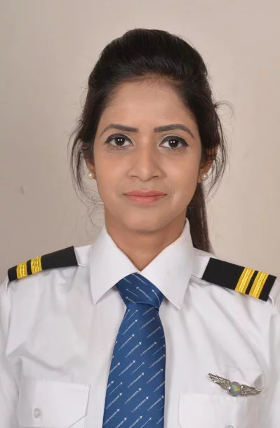 লেখক ইথার ফারিয়েল হামিদ। ছবি: লেখকের অ্যালবাম থেকে