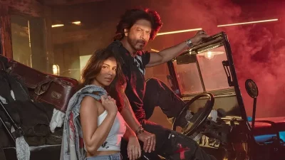 কিং সিনেমায় বাবা শাহরুখের সঙ্গে দেখা যাবে তাঁর কন্যা সুহানাকে। ছবি: সংগৃহীত
