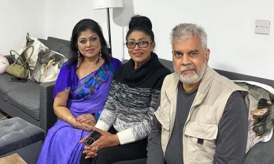 লন্ডনে ইলিয়াস কাঞ্চনের পাশে রোজিনা। ছবি: সংগৃহীত
