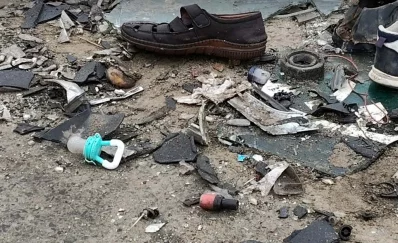 রামপাল উপজেলার বেলাই ব্রিজ এলাকায় এই দুর্ঘটনা ঘটে। ছবি: ইনডিপেনডেন্ট টেলিভিশন