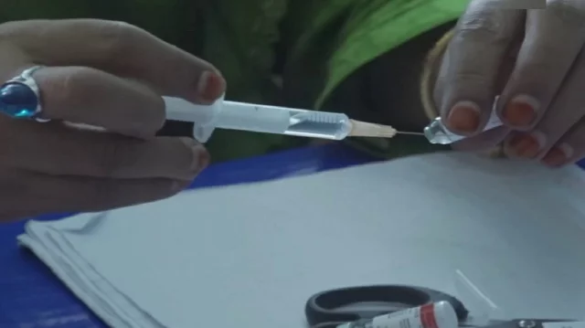 বগুড়ায় র‍্যাবিস টিকার সংকট: সরকারি হাসপাতালে নেই, বাইরে চড়া দাম